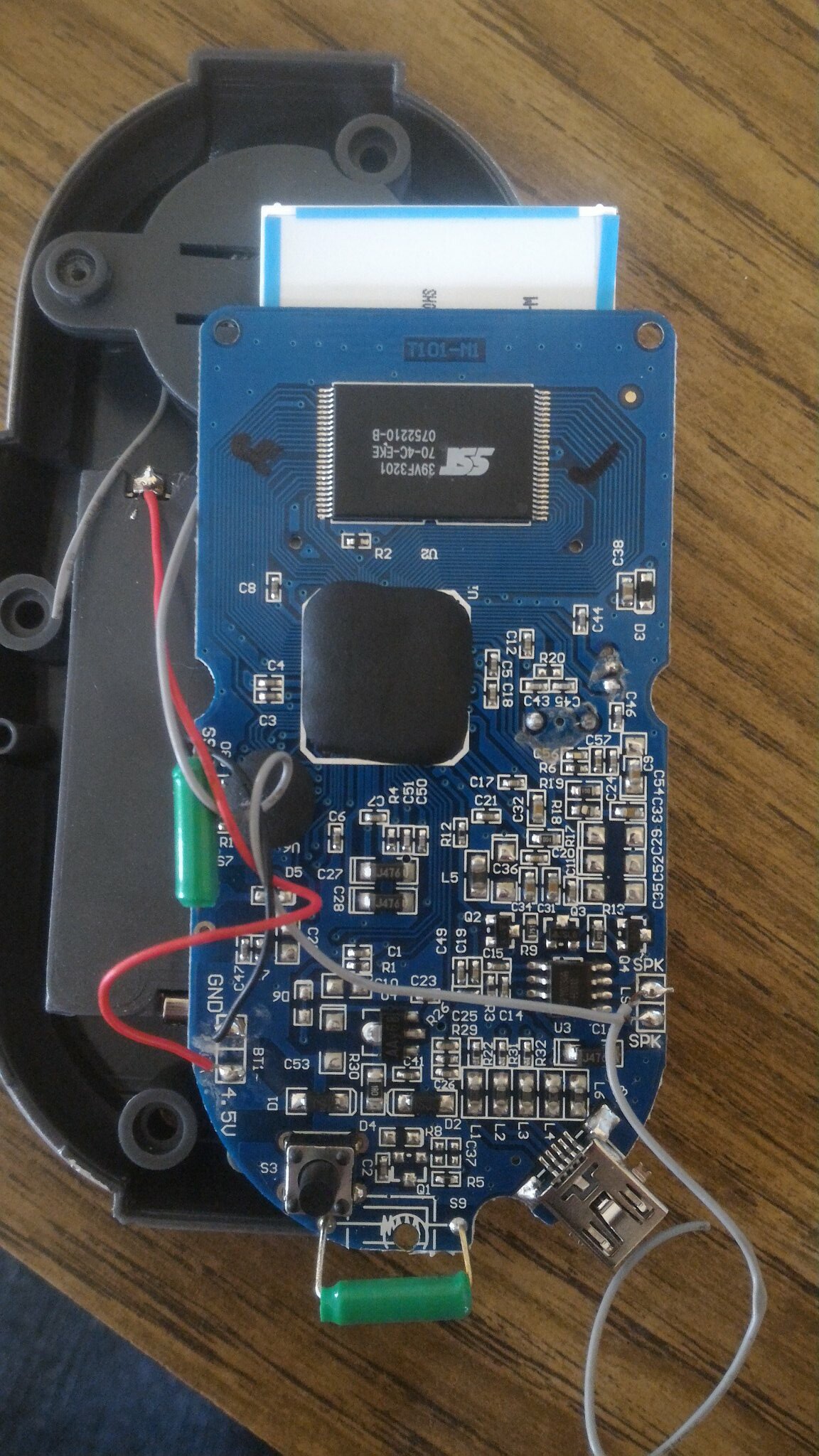 لوحة ME2 PCB